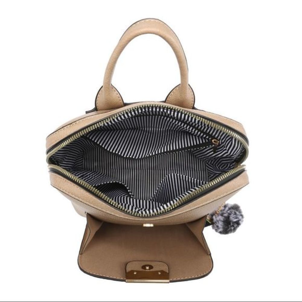 Convertible tan backpack set - Picture 2 of 3